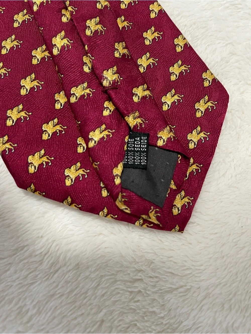 Alberto Piano Italy Wide 4” Silk Tie Burgundy Gold Heraldic Lion Crest